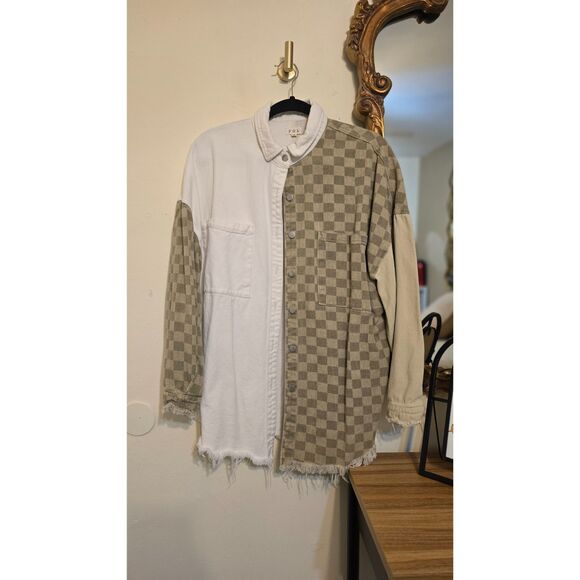 POL Jacket - Picture 1 of 3